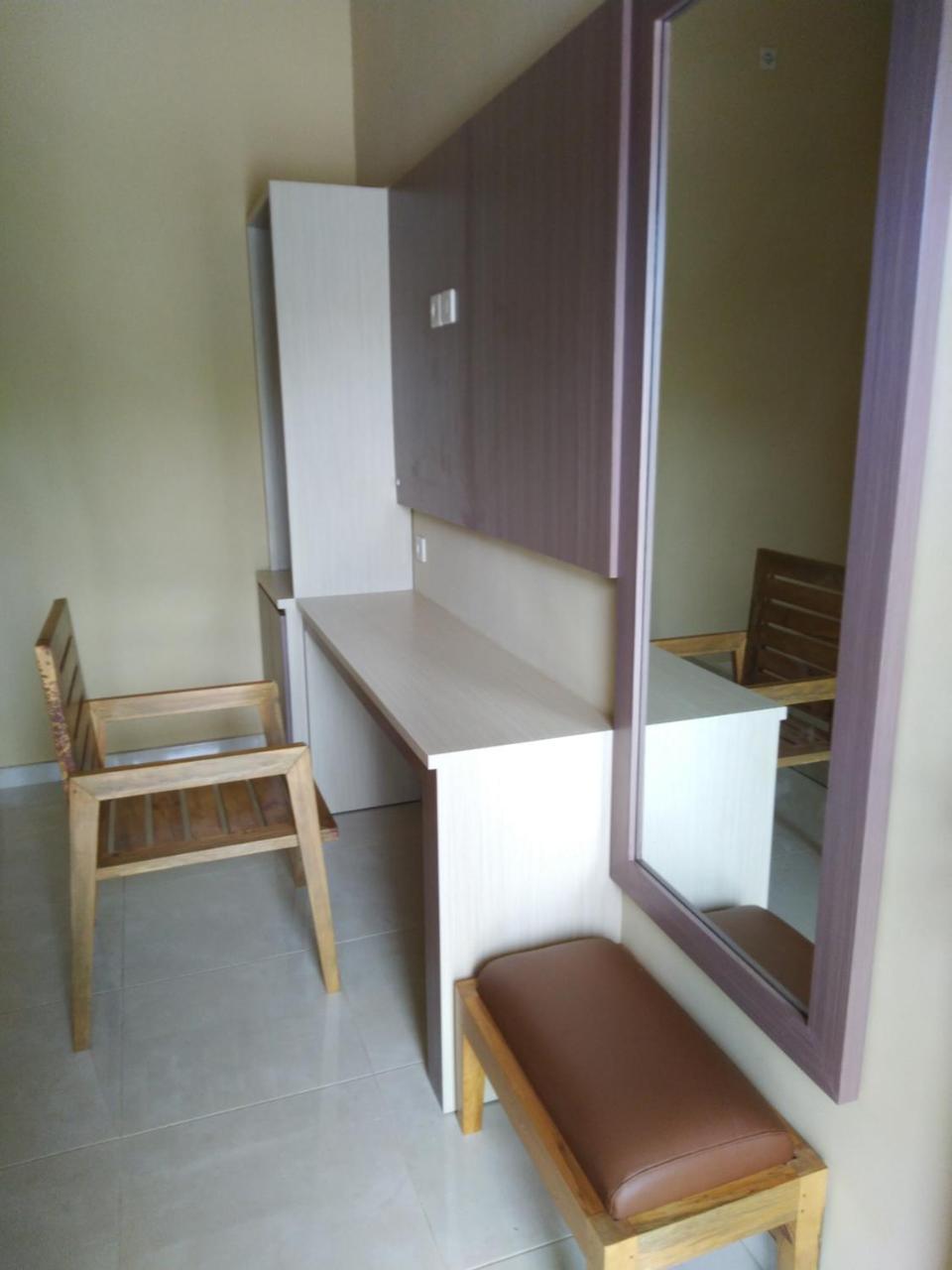 R3 Brawijaya Homestay بانيووانجى المظهر الخارجي الصورة