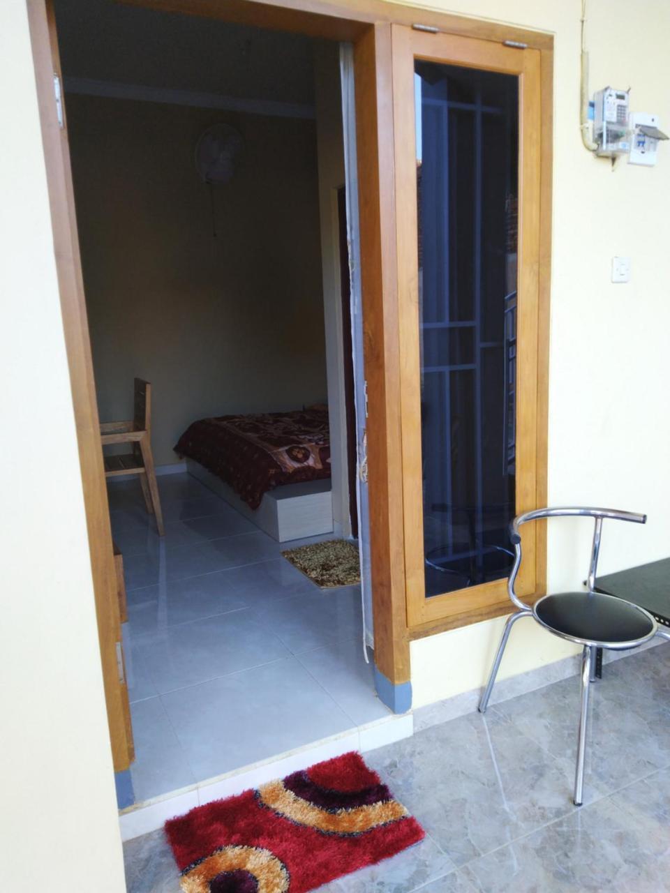 R3 Brawijaya Homestay بانيووانجى المظهر الخارجي الصورة